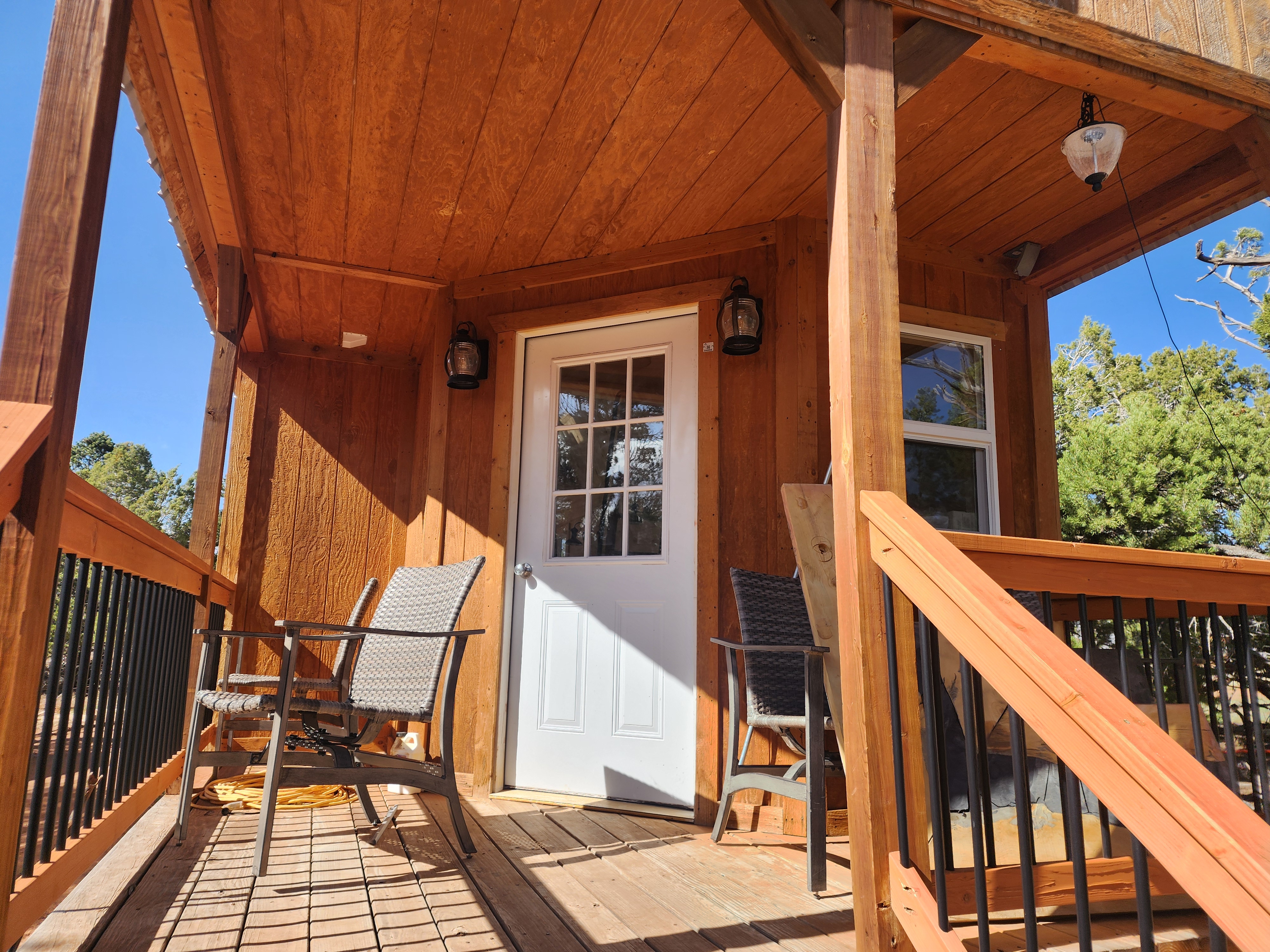 Front entryway of Apple Cabin - Monticello Utah vacation rental